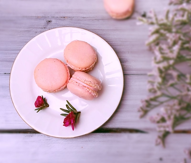 Rose Flavoured Macarons