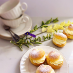 Easy Choux pastry filled with caramel and whipped cream