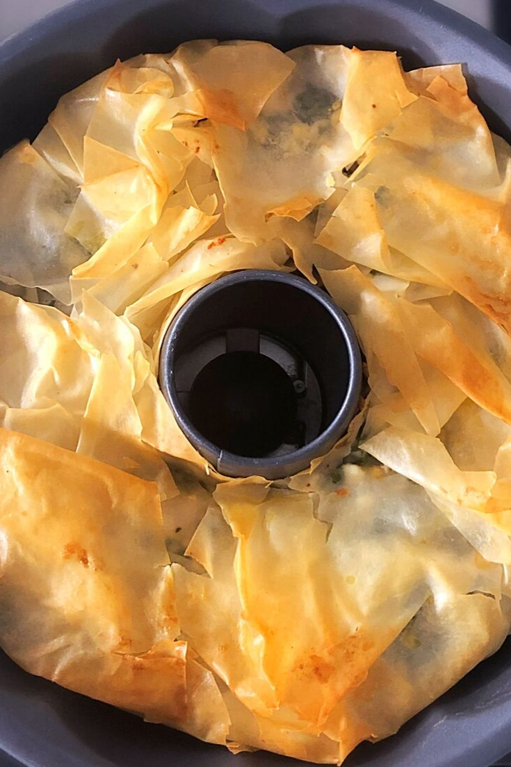 Phyllo pastry stuffed with spinach and loads of cheese