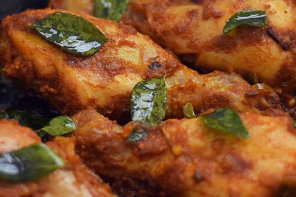 Spicy and fragrant roast chicken