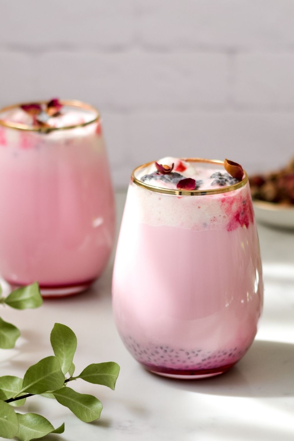 Bombay Crush, Indian Milkshake in 2 glasses