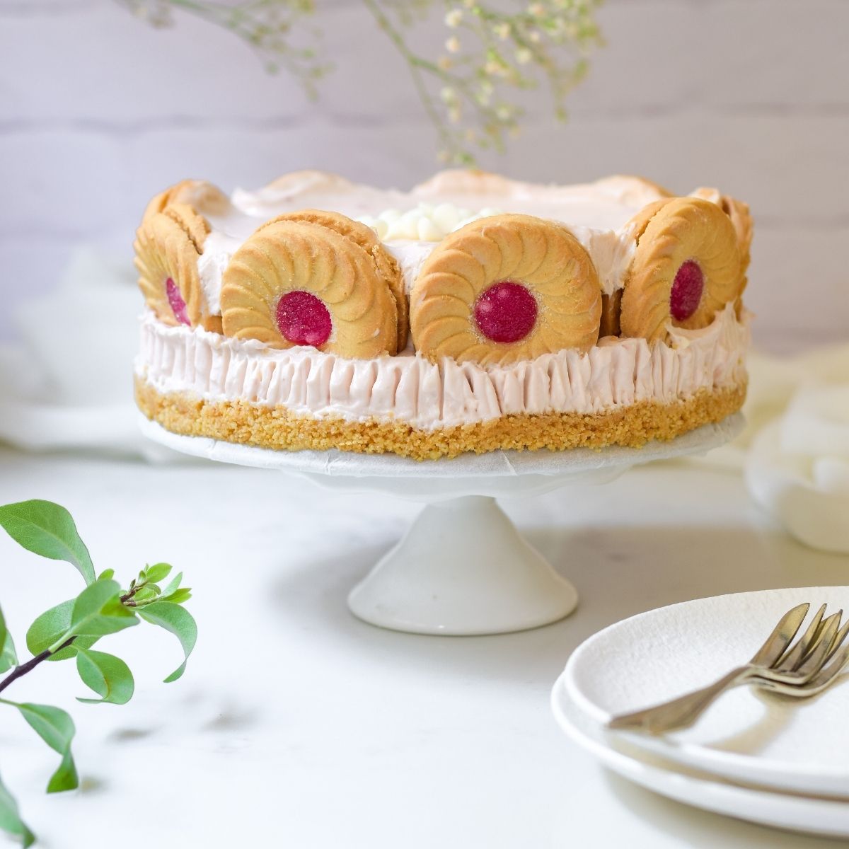 Strawberry Whirls Cheesecake