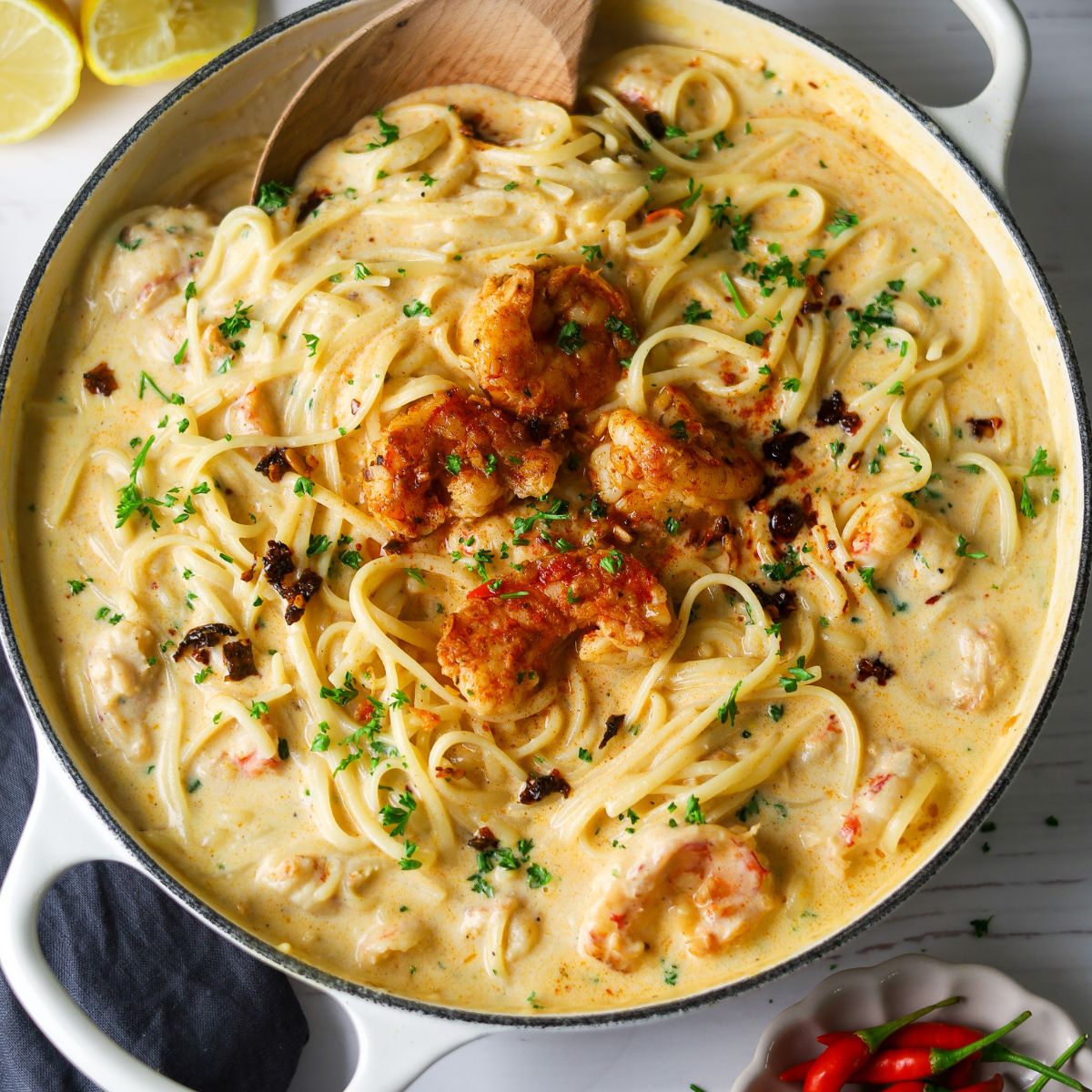 Mouthwatering Creamy Chilli Garlic Prawn Pasta