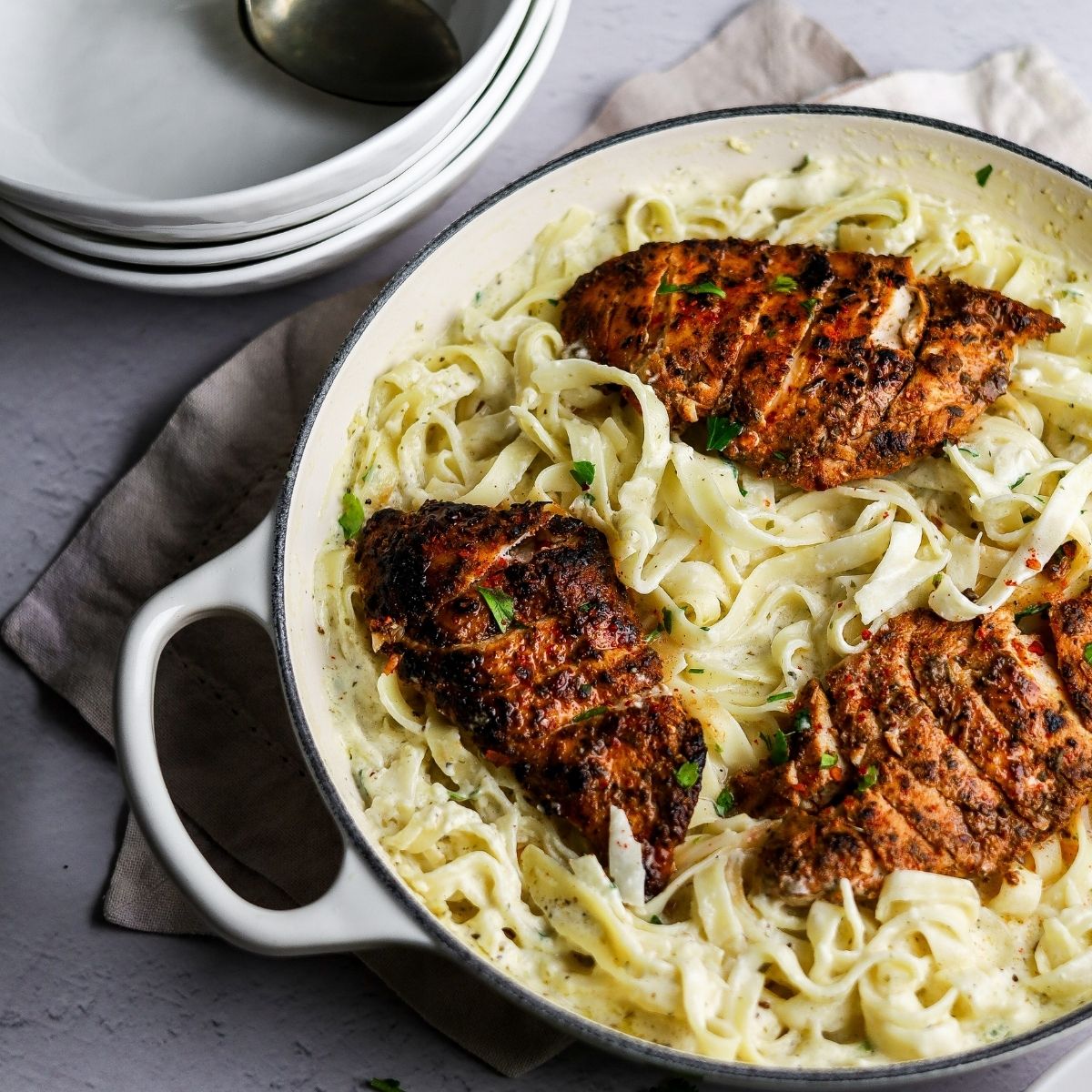Easy Chicken Alfredo Pasta