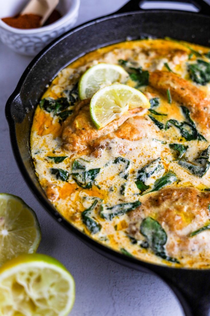 Creamy Lemon Chicken in a black cast iron pan
