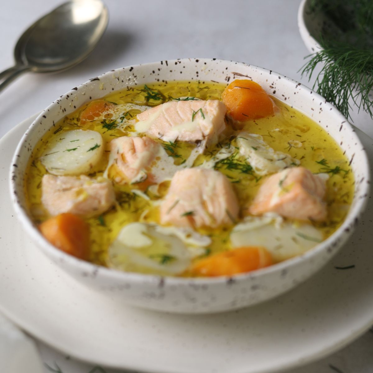 Simple Finnish Salmon Soup