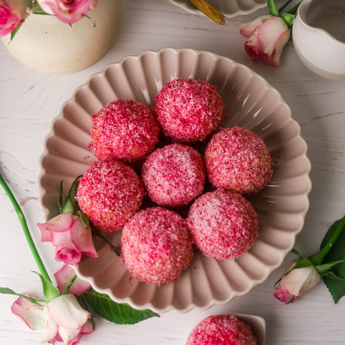 Eggless Snowball Recipe