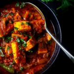 Paneer Chutney in a black bowl