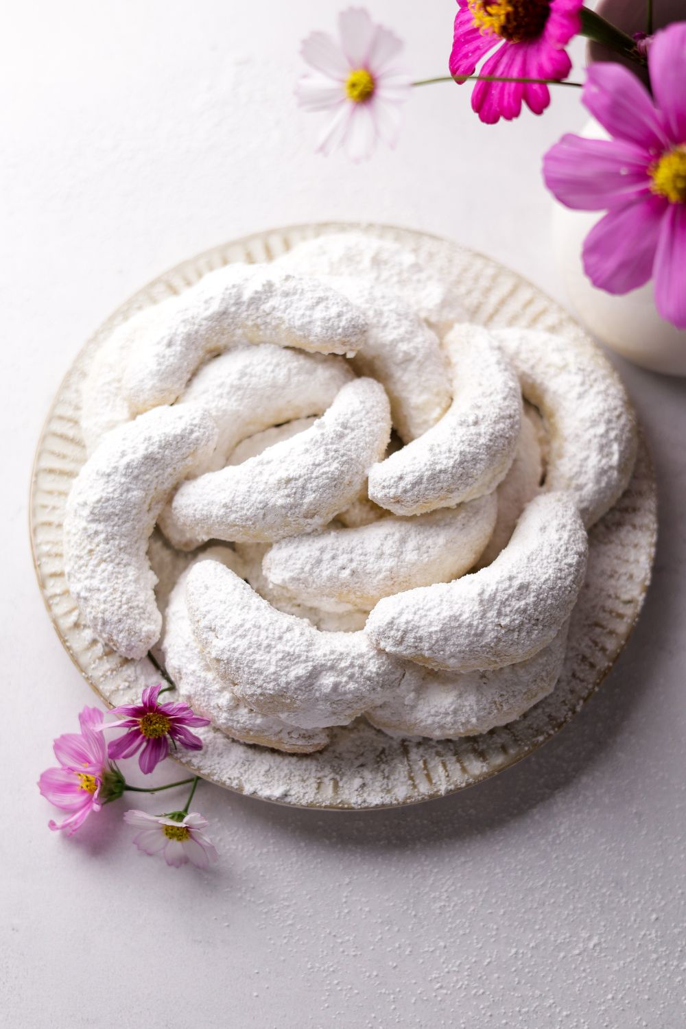 Kourabiedes Recipe