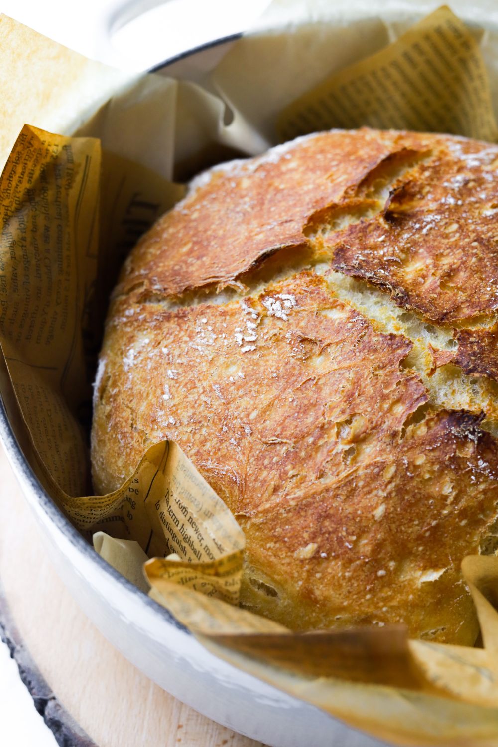 No Knead Bread in a cast iron pot